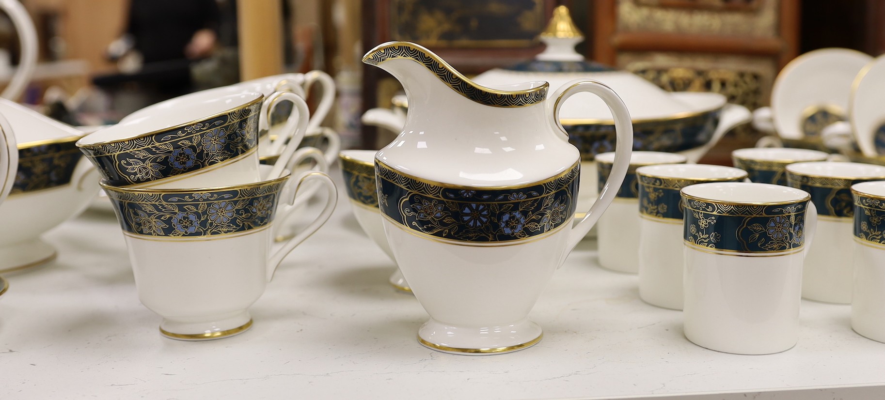 Royal Doulton Carlyle pattern part dinner, tea and coffee service